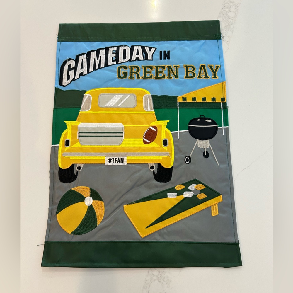 Green Bay Gameday Decorative Garden Flag